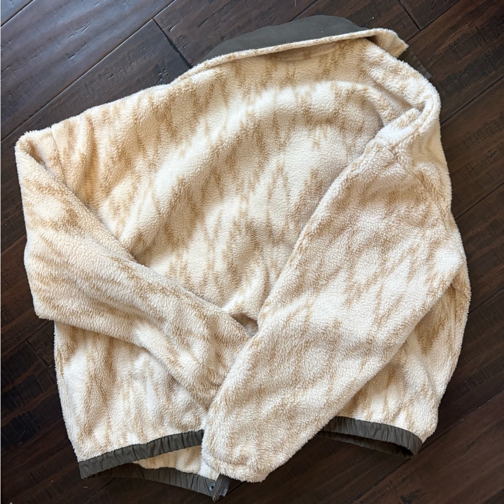 Ariat jacket - image 3